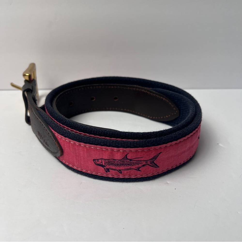 Vineyard Vines Nautical Fish Pink Blue Belt 30 waist